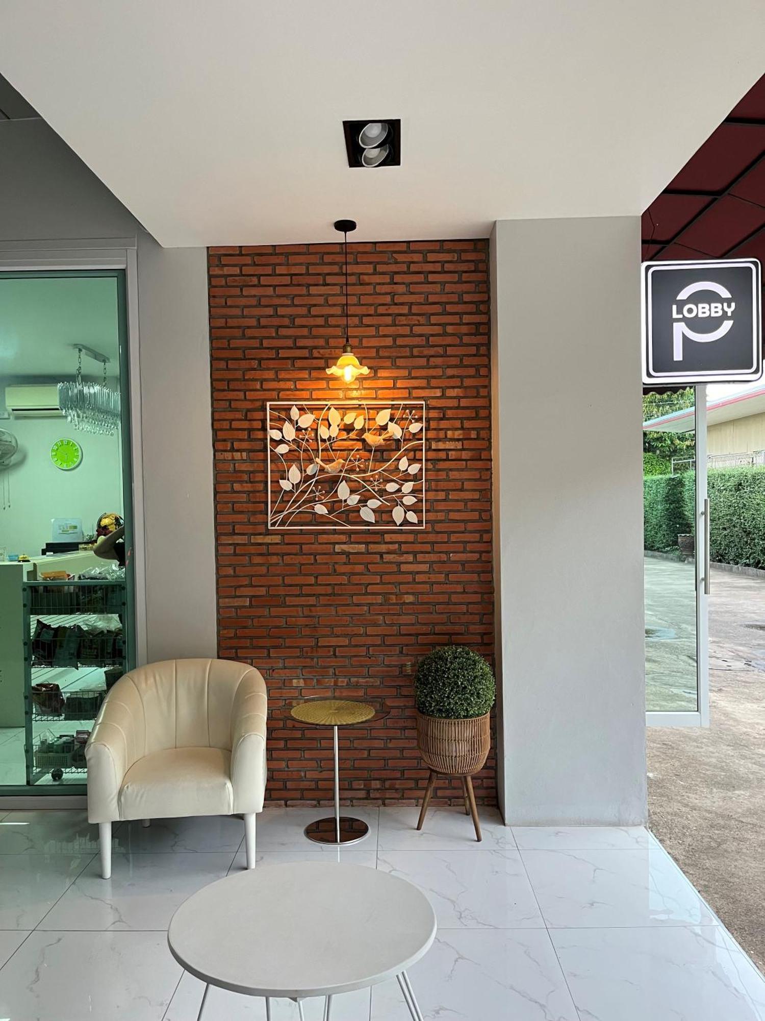 Papangkorn House Hotell Surat Thani Eksteriør bilde