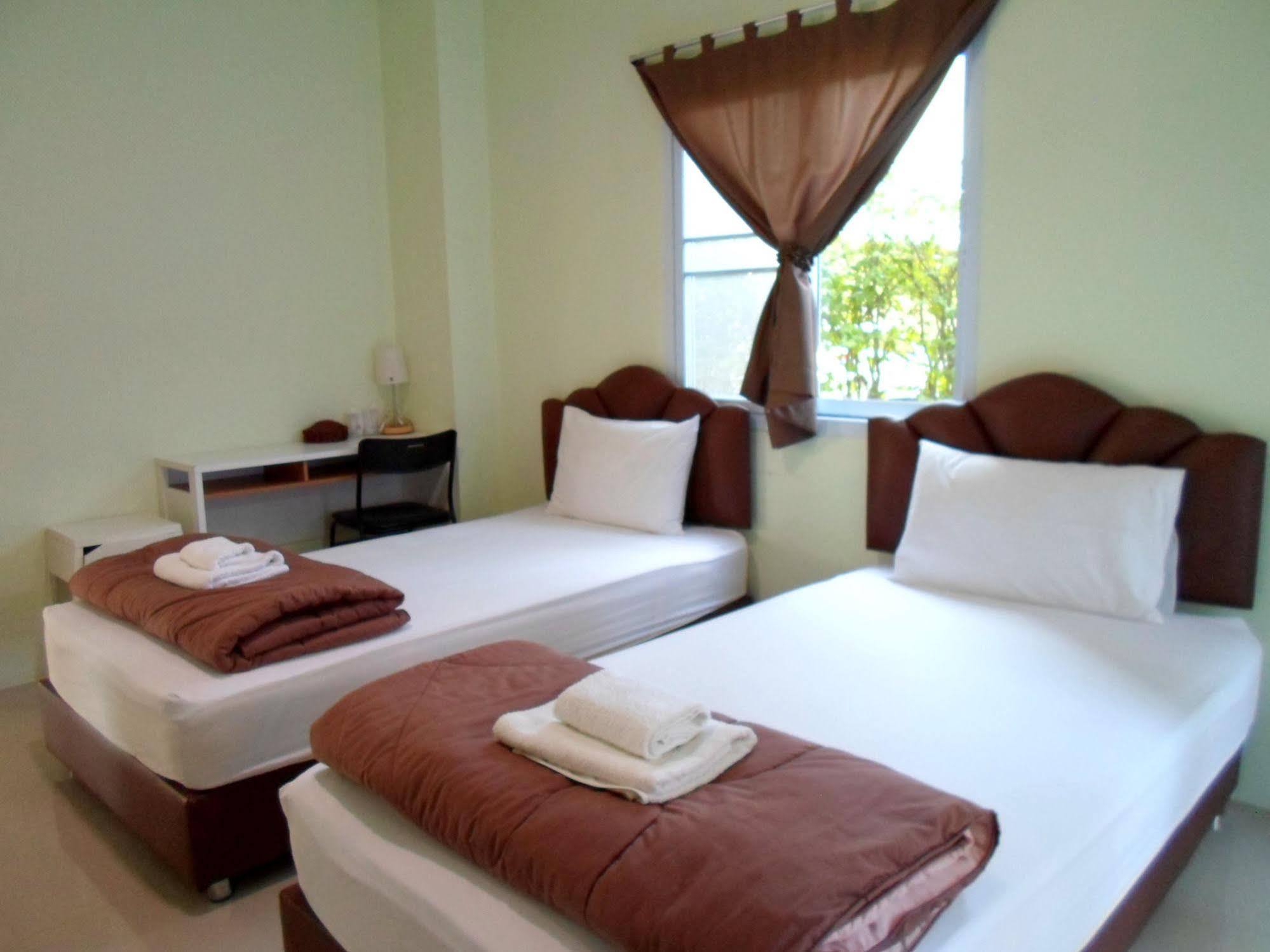 Papangkorn House Hotell Surat Thani Eksteriør bilde